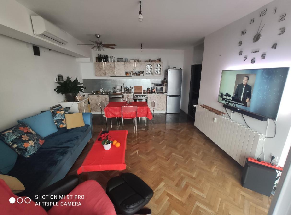 Apartment Riview